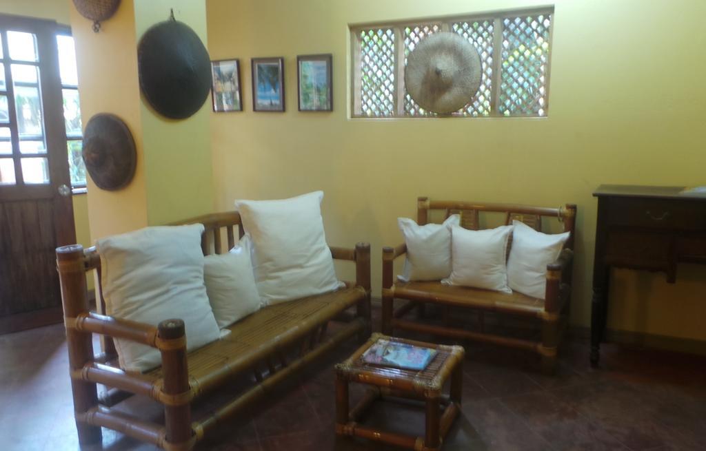 Sun Garden Hilltop Resort Manoc-Manoc Bagian luar foto