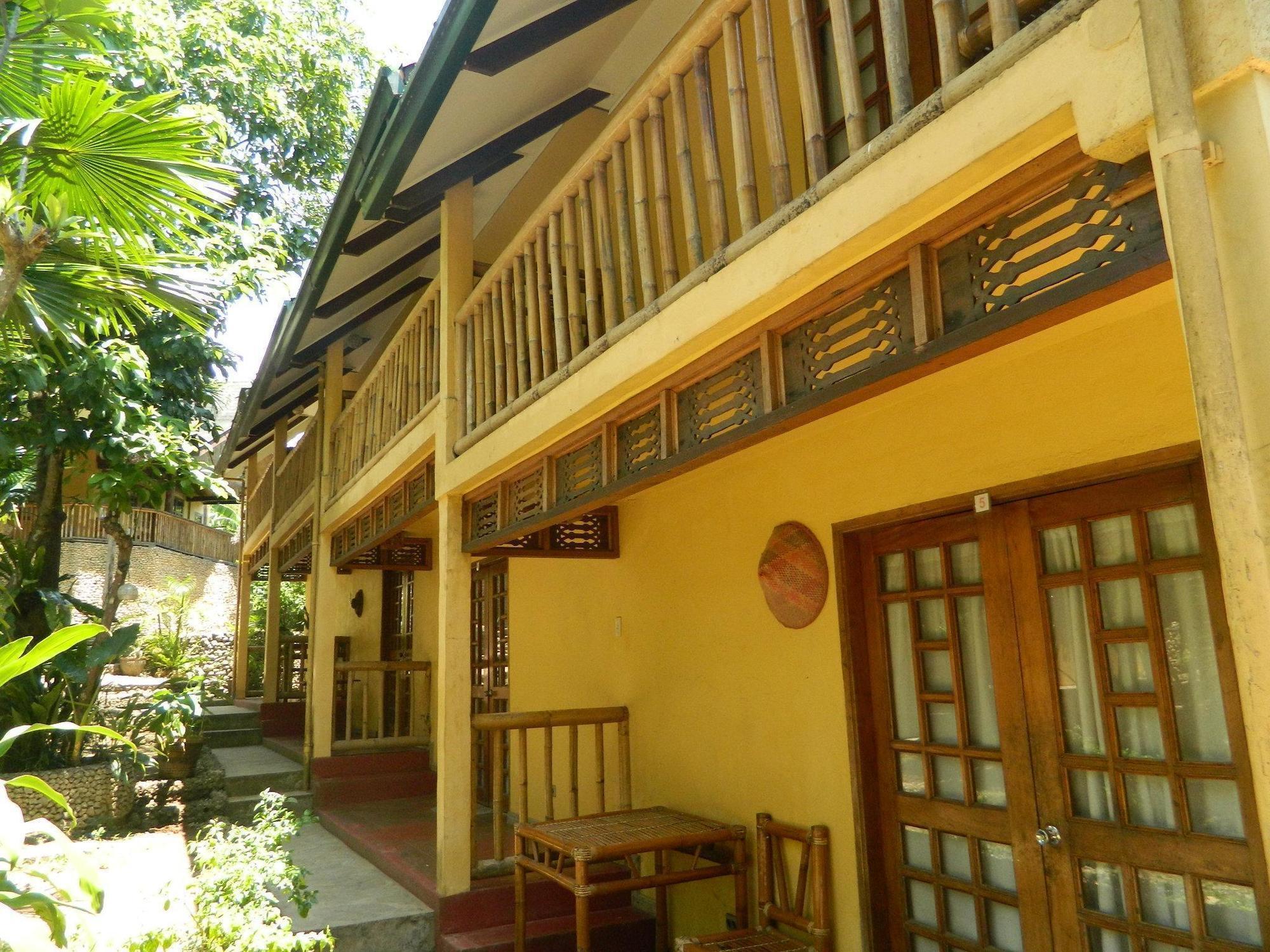 Sun Garden Hilltop Resort Manoc-Manoc Bagian luar foto
