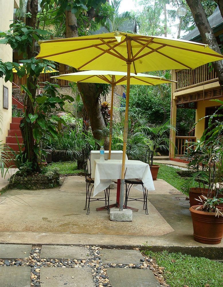 Sun Garden Hilltop Resort Manoc-Manoc Bagian luar foto