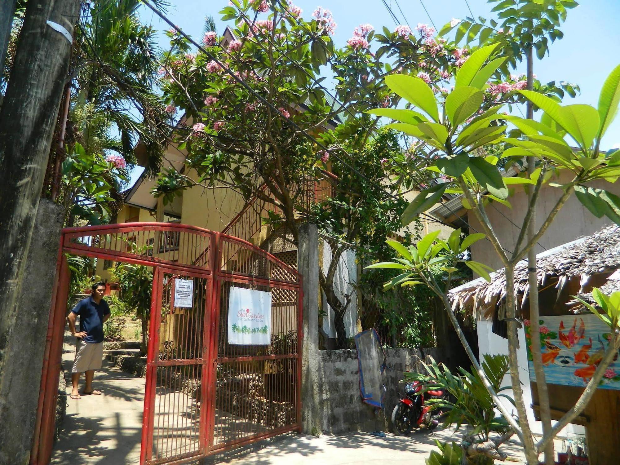 Sun Garden Hilltop Resort Manoc-Manoc Bagian luar foto
